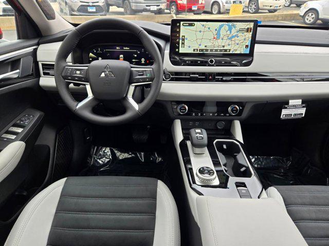 new 2025 Mitsubishi Outlander car, priced at $39,282