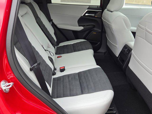new 2025 Mitsubishi Outlander car, priced at $38,983