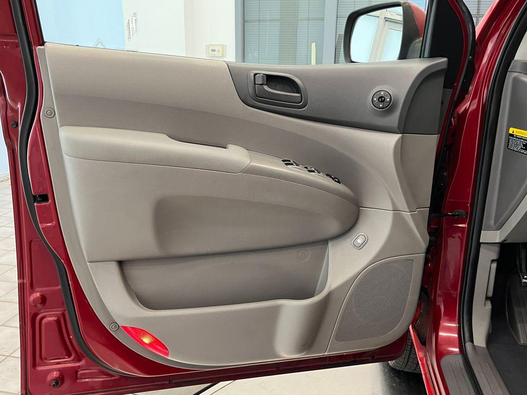 used 2010 Kia Sedona car, priced at $5,990