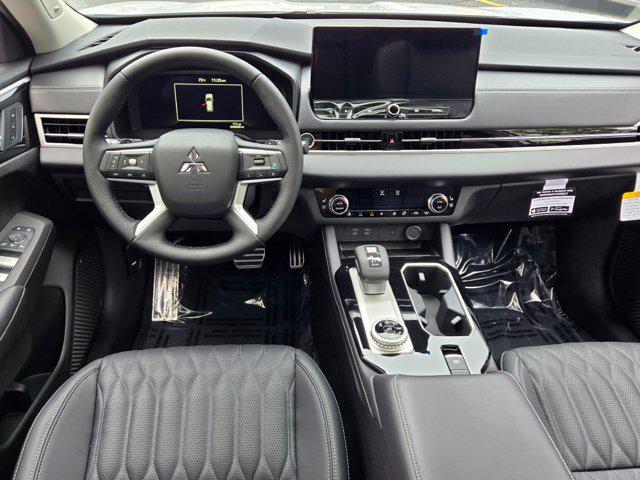 new 2025 Mitsubishi Outlander car, priced at $42,291