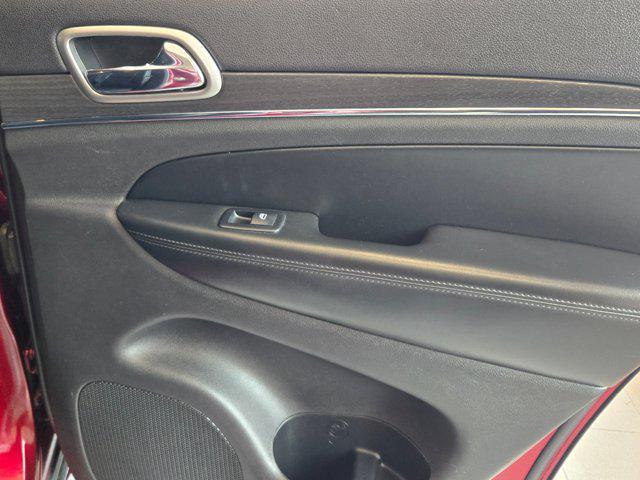 used 2018 Jeep Grand Cherokee car, priced at $13,540