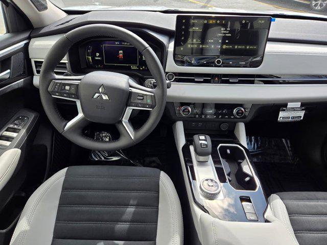 new 2025 Mitsubishi Outlander car, priced at $39,535