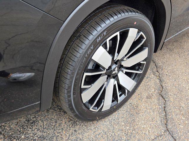 new 2025 Mitsubishi Outlander car, priced at $44,359