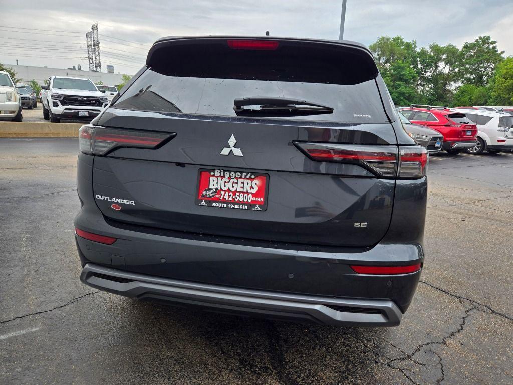 new 2025 Mitsubishi Outlander car, priced at $34,360