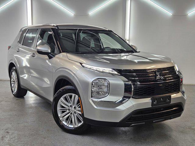 used 2023 Mitsubishi Outlander car, priced at $23,570