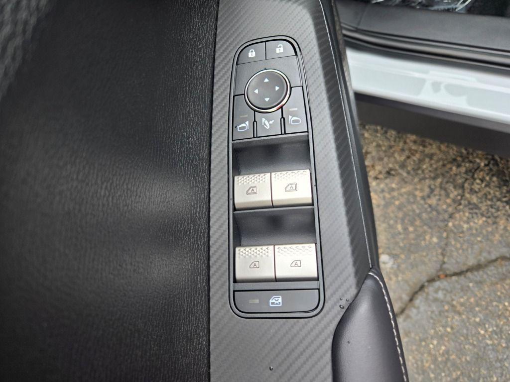 new 2025 Mitsubishi Outlander car, priced at $38,031