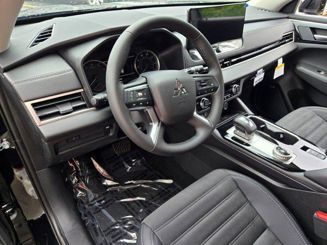 new 2025 Mitsubishi Outlander car, priced at $37,050