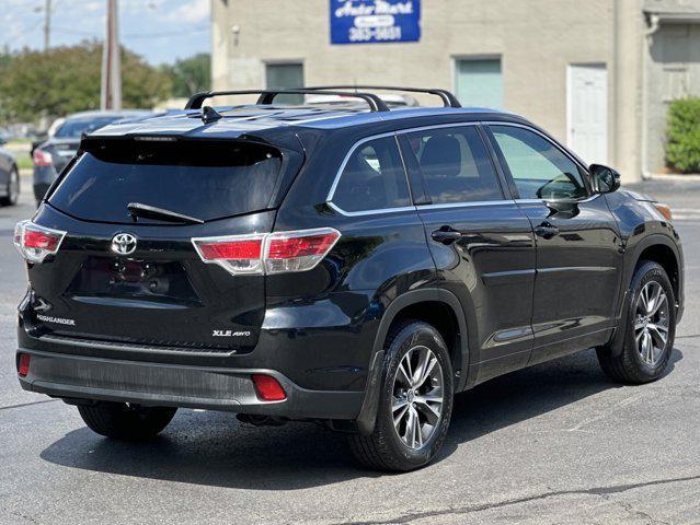 used 2016 Toyota Highlander car, priced at $21,988