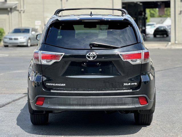 used 2016 Toyota Highlander car, priced at $21,988