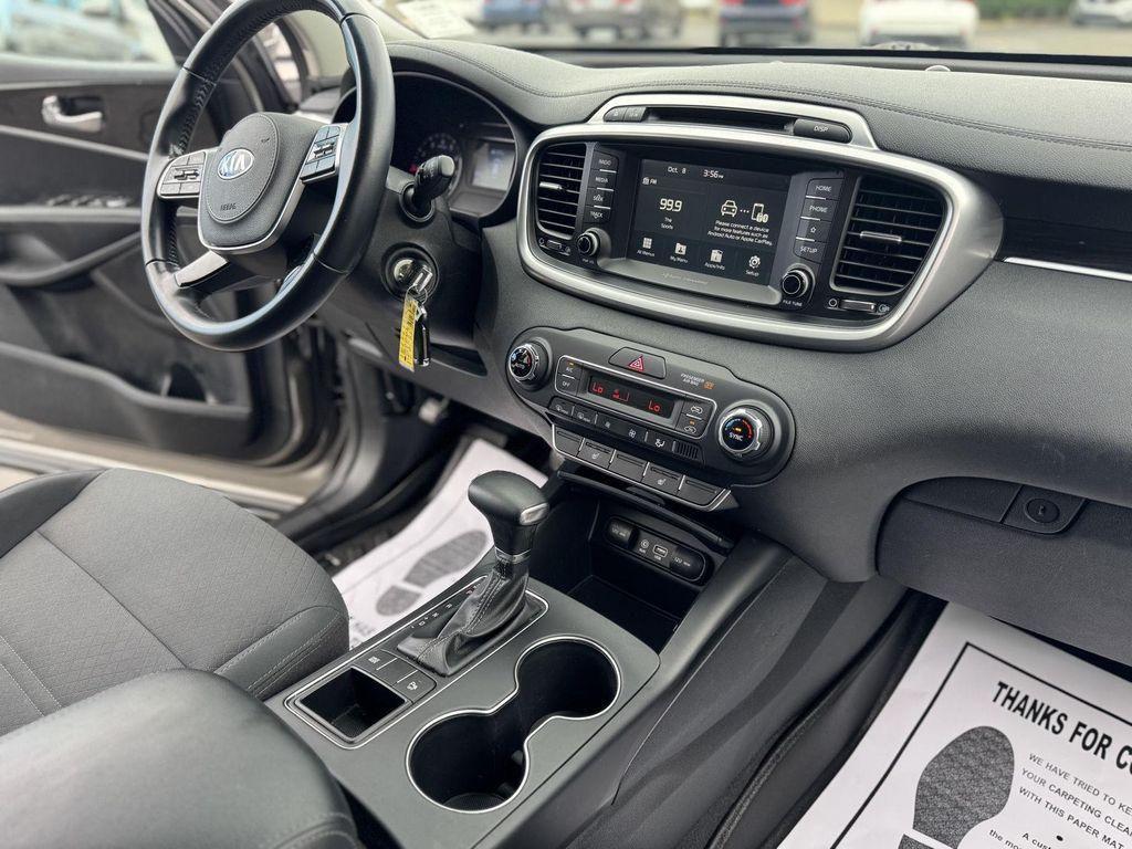 used 2019 Kia Sorento car, priced at $16,898