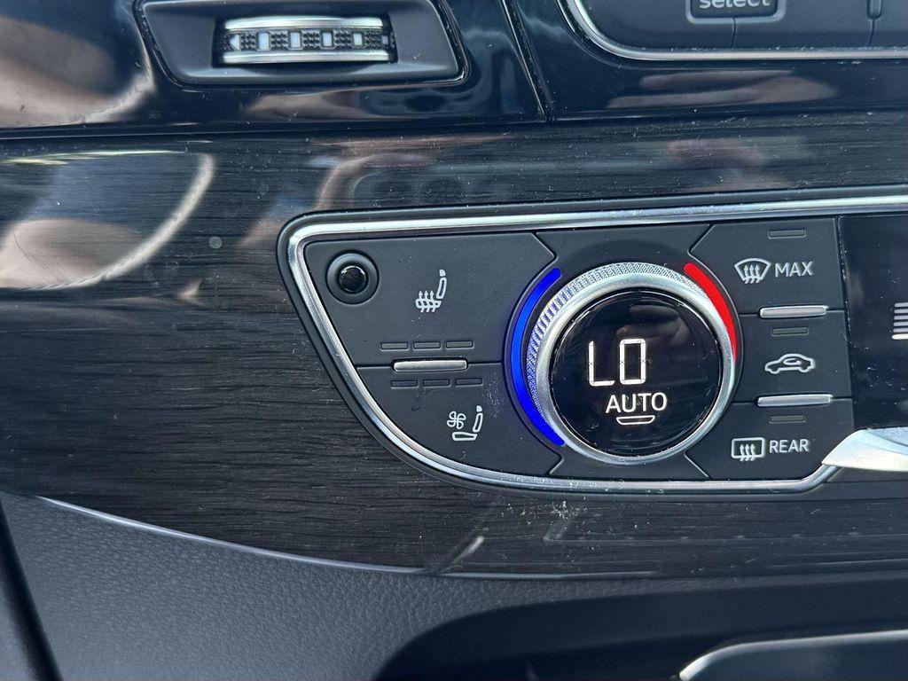 used 2018 Audi Q7 car, priced at $22,698