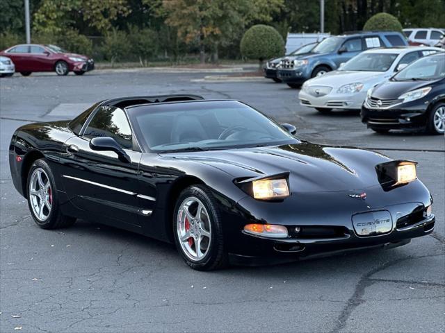 used 2004 Chevrolet Corvette car