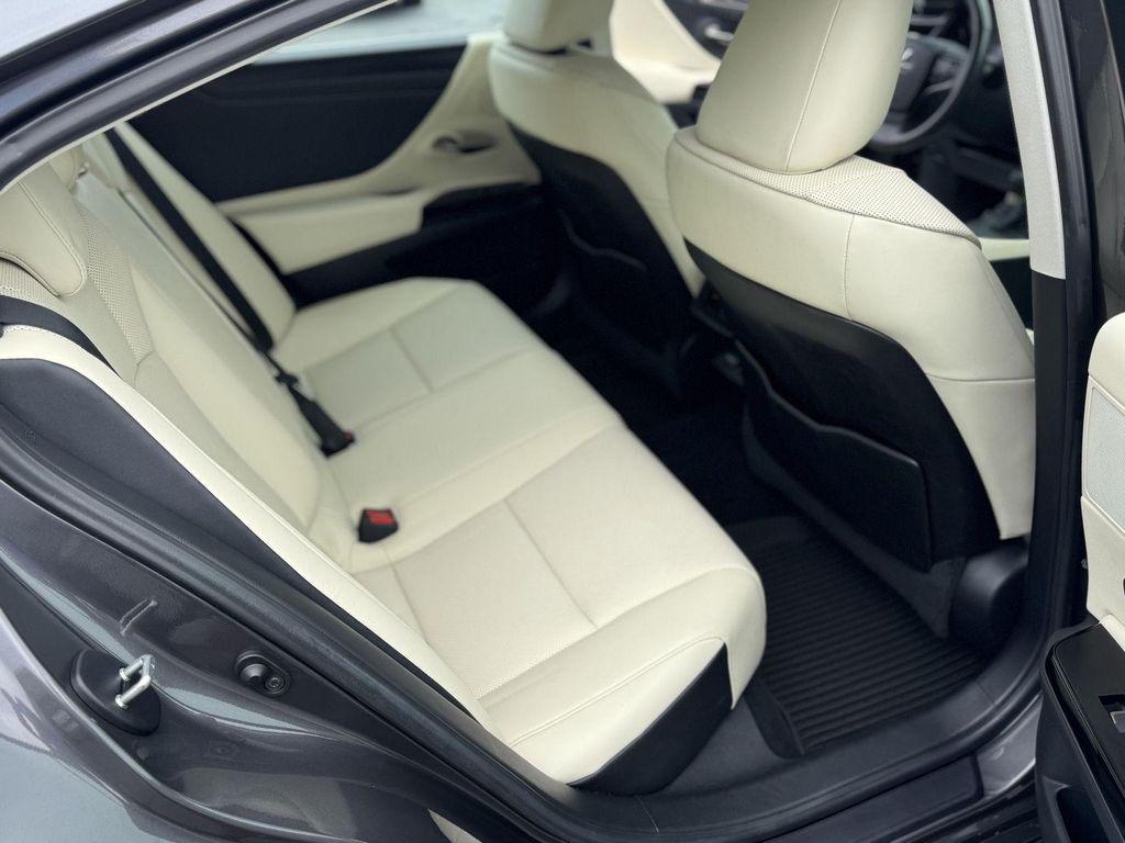 used 2022 Lexus ES 350 car, priced at $37,988