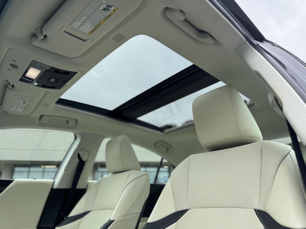 used 2022 Lexus ES 350 car, priced at $37,988