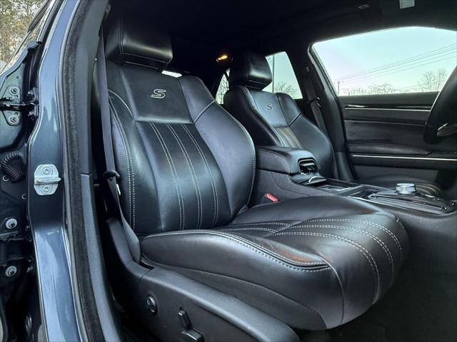 used 2018 Chrysler 300 car, priced at $19,998