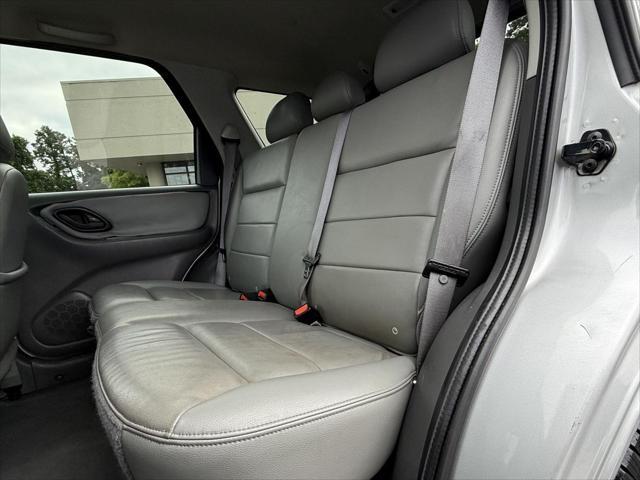 used 2005 Ford Escape car, priced at $6,498