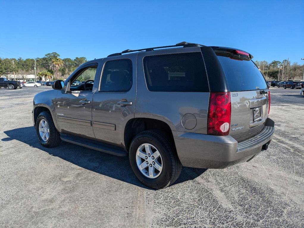 used 2012 GMC Yukon car, priced at $15,612