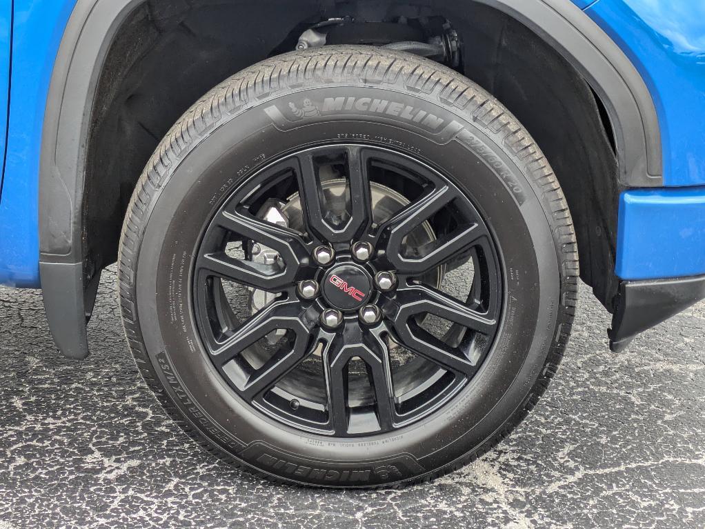 used 2023 GMC Sierra 1500 car, priced at $42,712