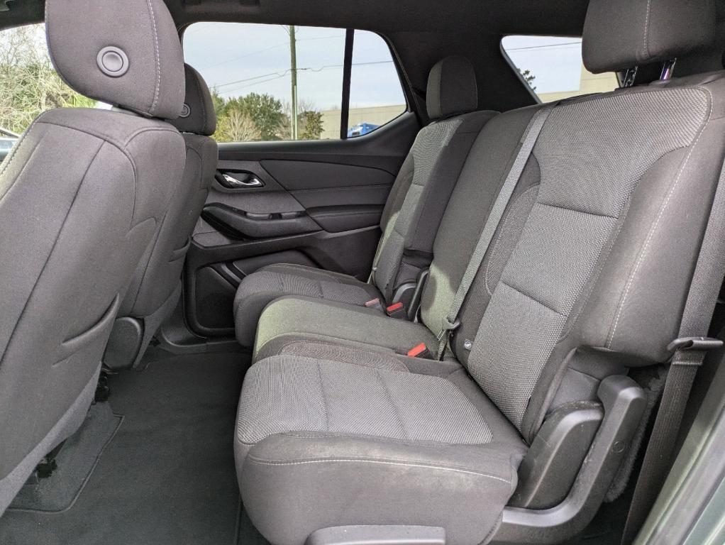 used 2023 Chevrolet Traverse car, priced at $30,399