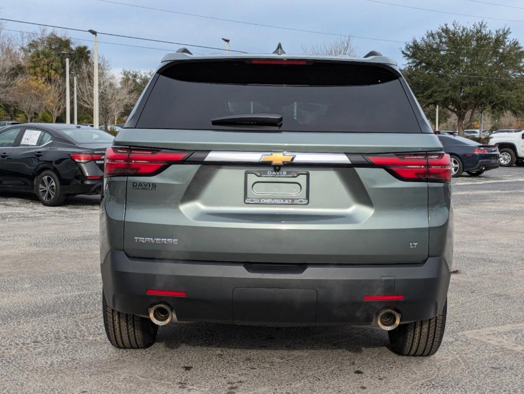 used 2023 Chevrolet Traverse car, priced at $30,399