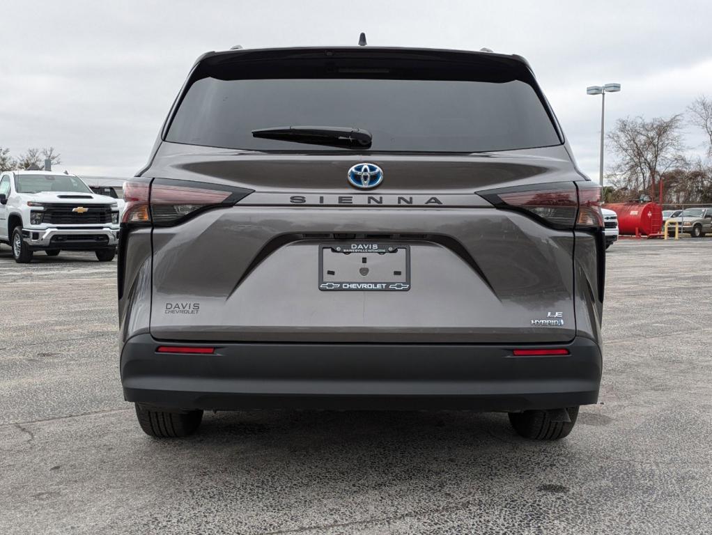 used 2024 Toyota Sienna car, priced at $47,950