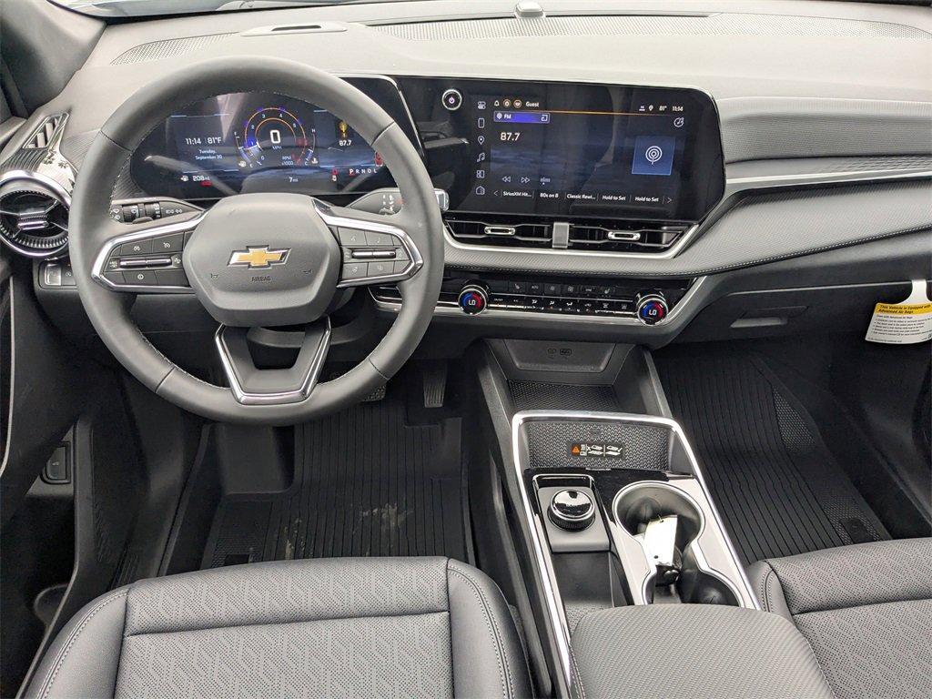 new 2026 Chevrolet Equinox car, priced at $30,870