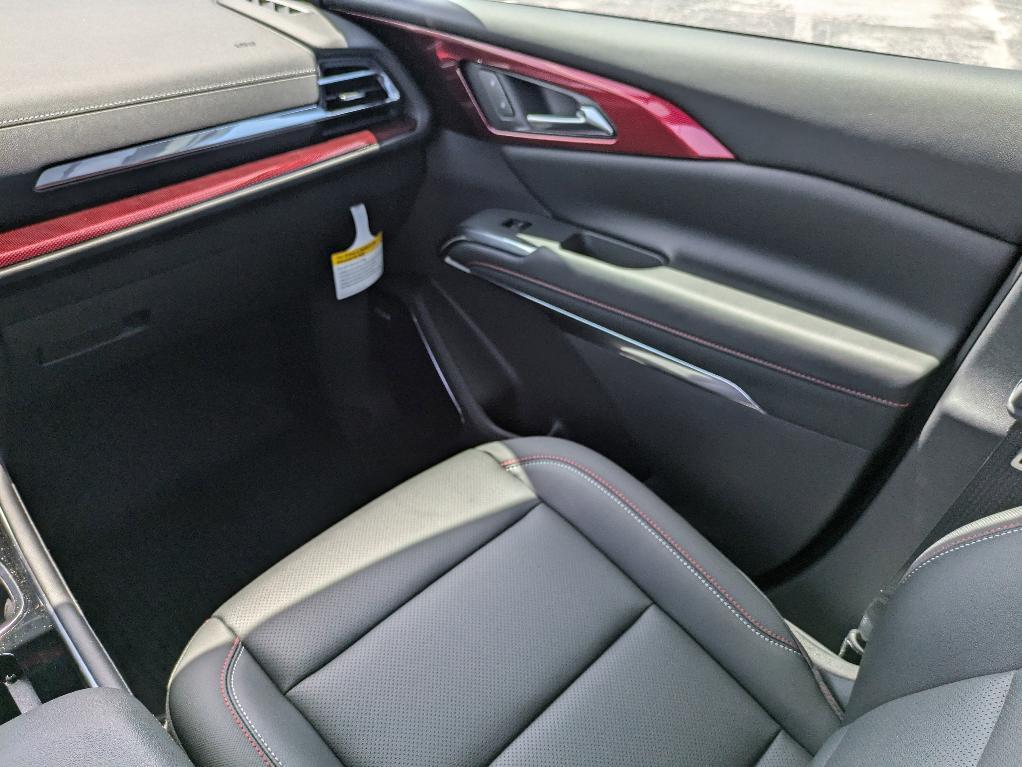 new 2025 Chevrolet Traverse car, priced at $55,245