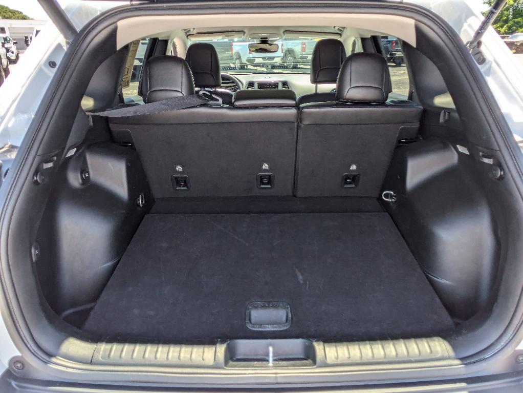 used 2023 Jeep Cherokee car, priced at $23,790