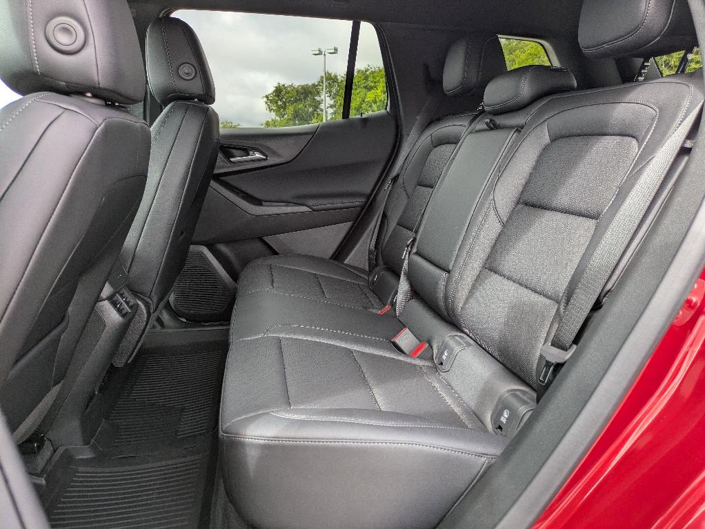 new 2026 Chevrolet Equinox car, priced at $31,805