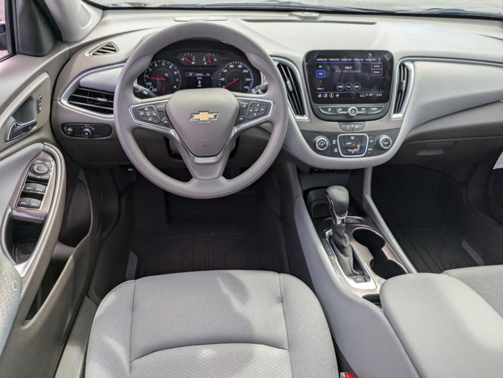 new 2025 Chevrolet Malibu car, priced at $26,495