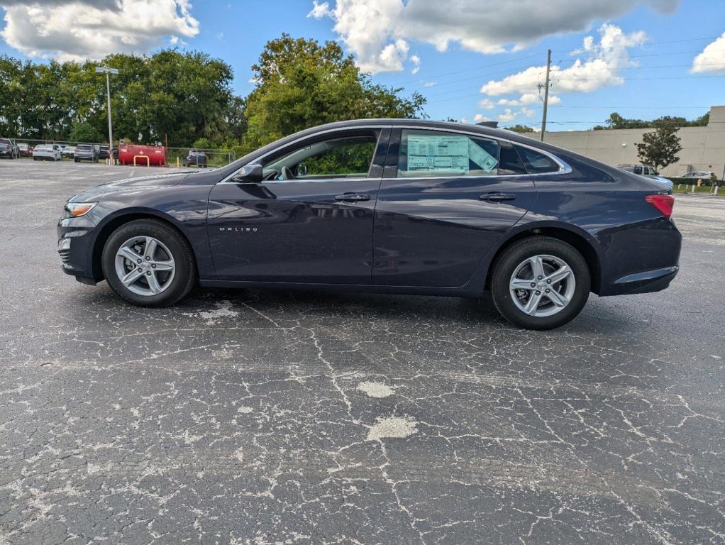 new 2025 Chevrolet Malibu car, priced at $26,495