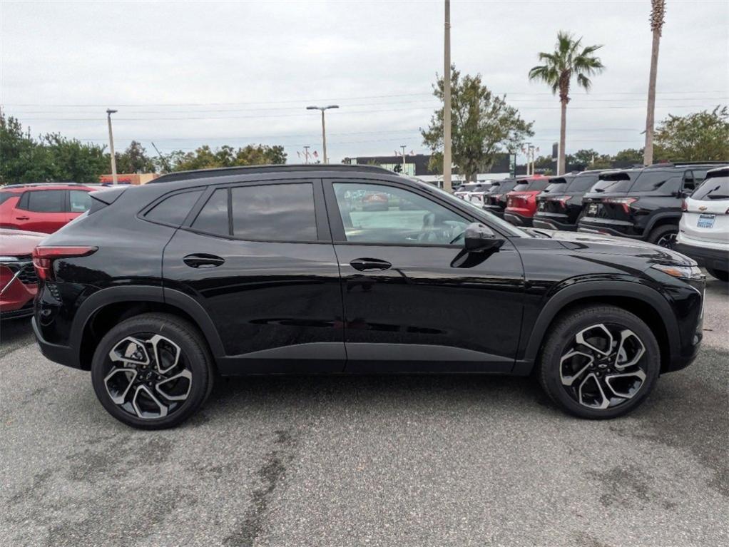 new 2025 Chevrolet Trax car, priced at $25,690