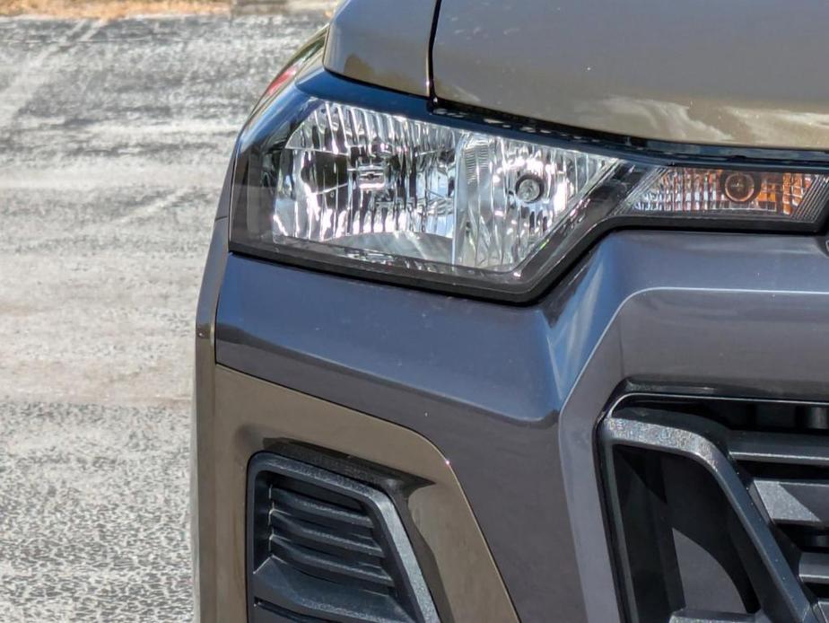 new 2024 Chevrolet Colorado car, priced at $39,425