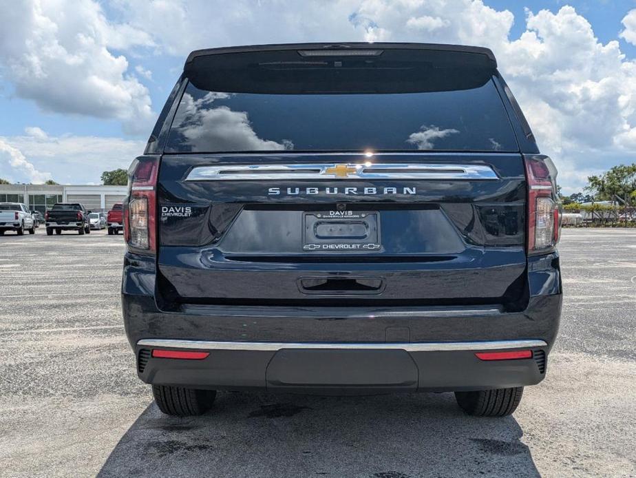 new 2024 Chevrolet Suburban car, priced at $57,965