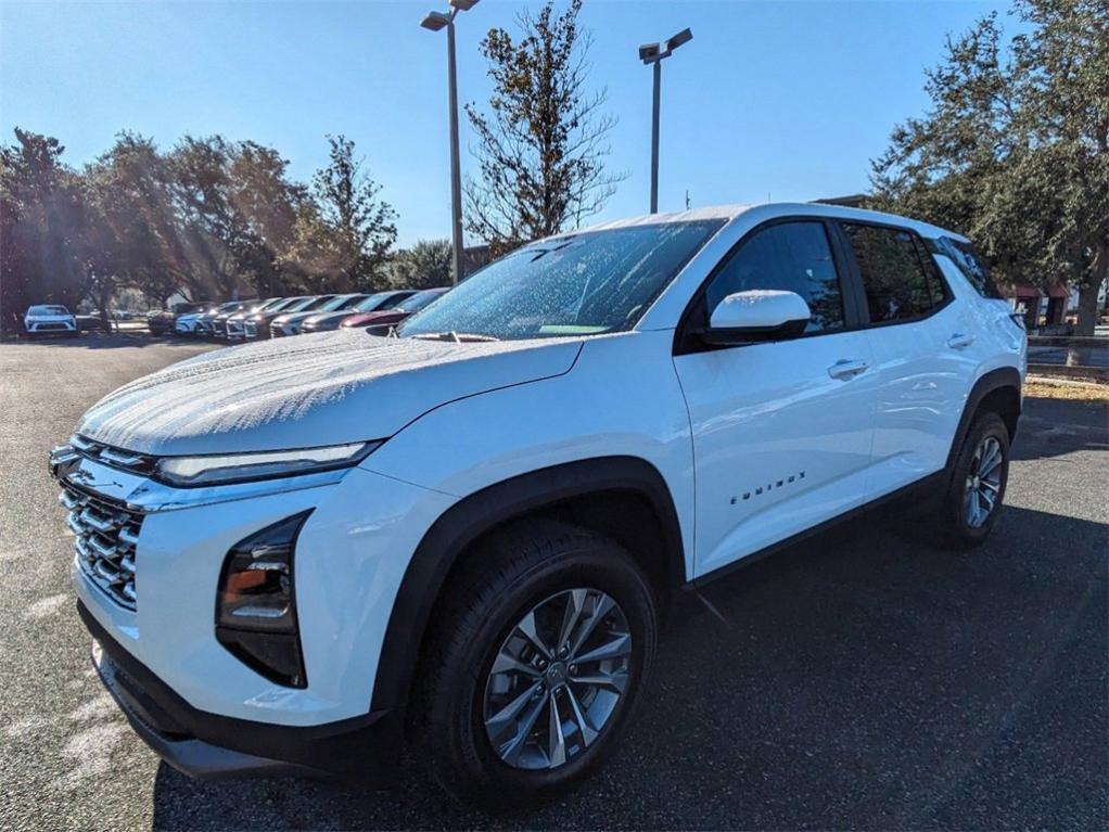 new 2025 Chevrolet Equinox car, priced at $28,995