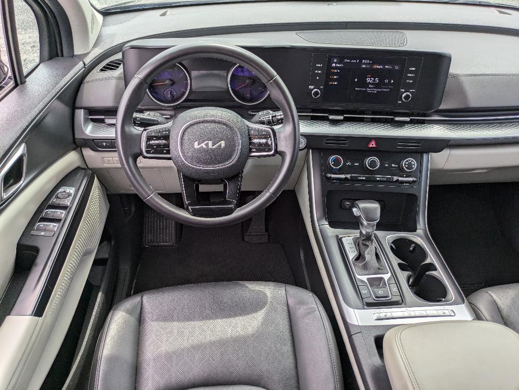 used 2024 Kia Carnival car, priced at $30,227