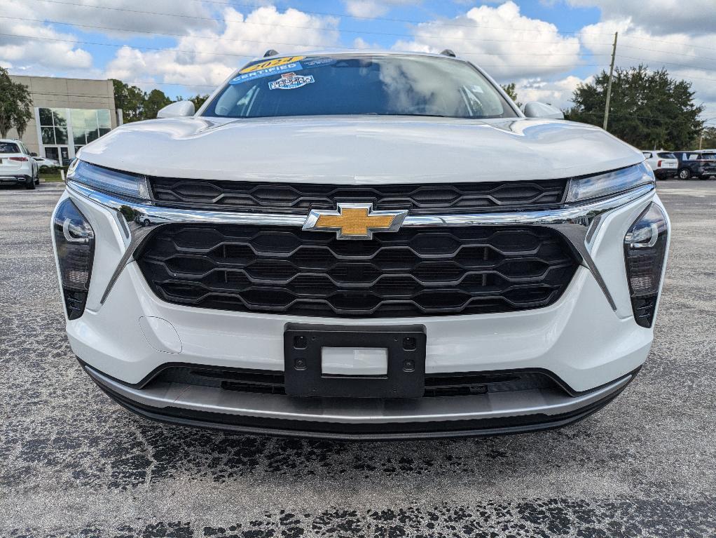 used 2024 Chevrolet Trax car, priced at $20,649