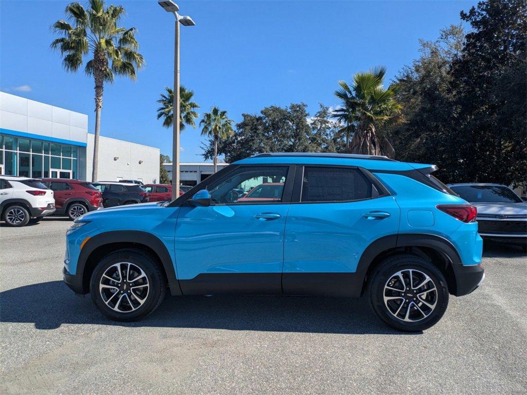 new 2025 Chevrolet TrailBlazer car, priced at $28,120