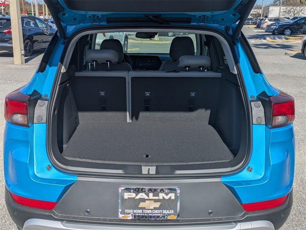 new 2025 Chevrolet TrailBlazer car, priced at $28,120