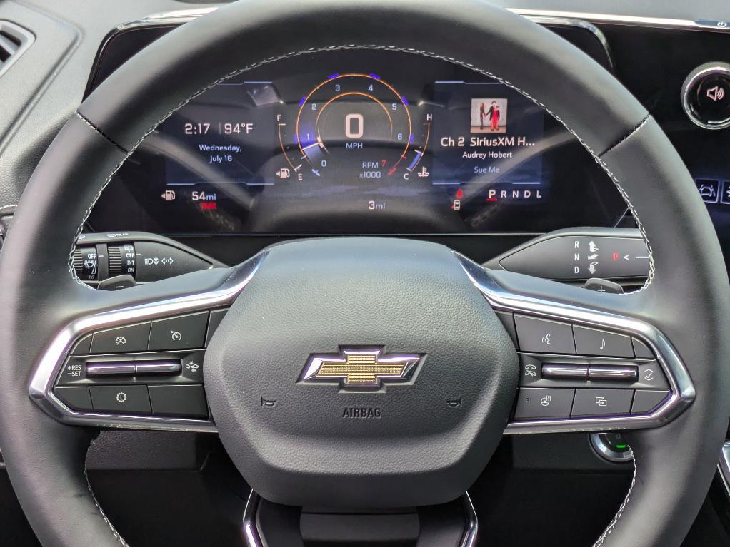 new 2025 Chevrolet Traverse car, priced at $42,055