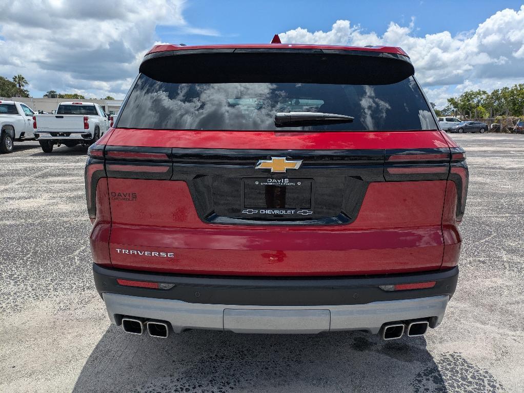 new 2025 Chevrolet Traverse car, priced at $42,055