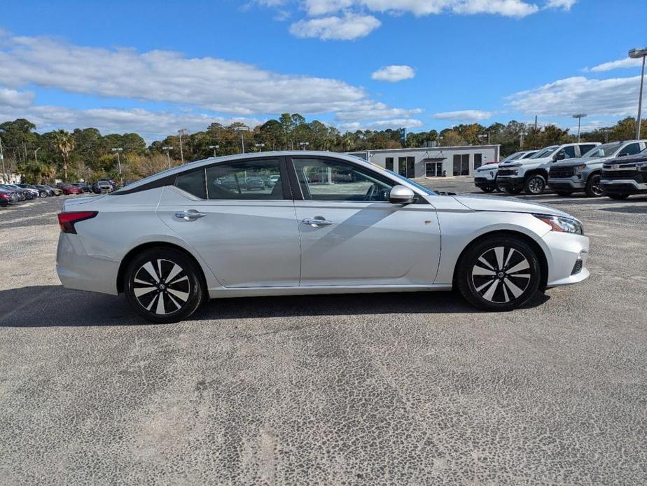 used 2022 Nissan Altima car, priced at $19,316