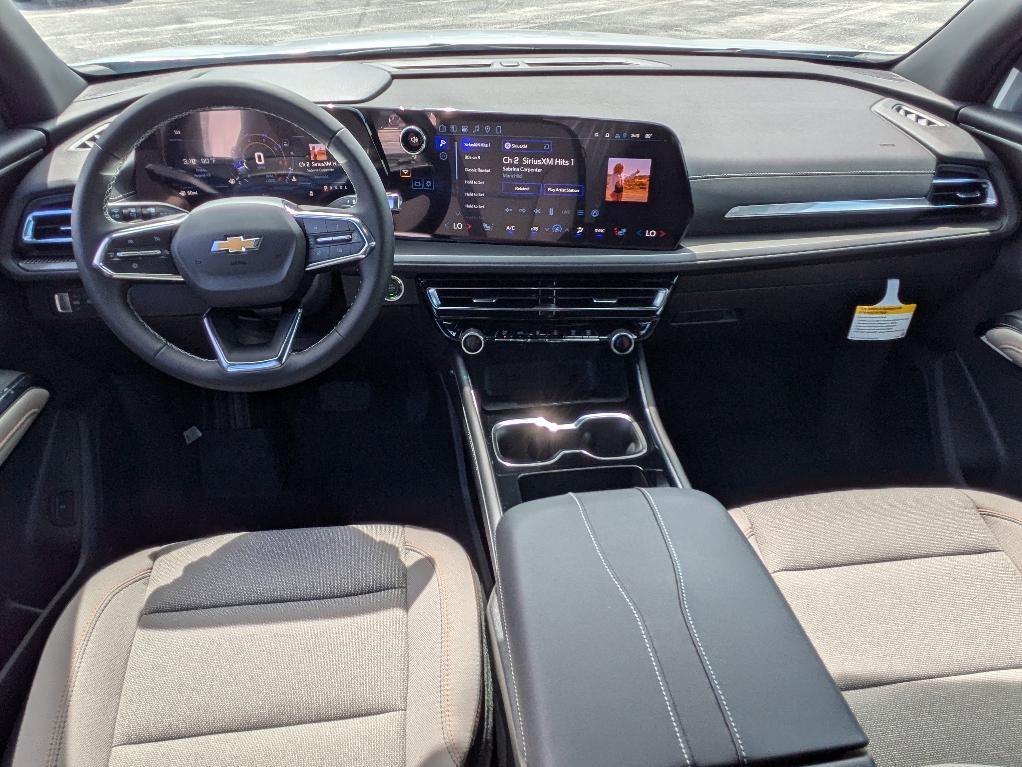 new 2026 Chevrolet Traverse car, priced at $43,644