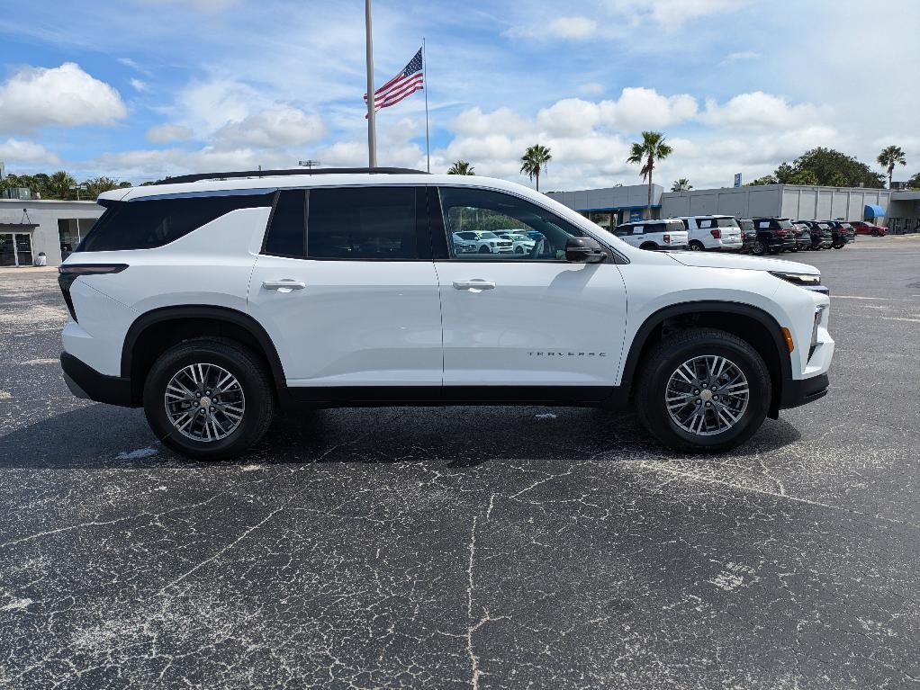 new 2026 Chevrolet Traverse car, priced at $43,644