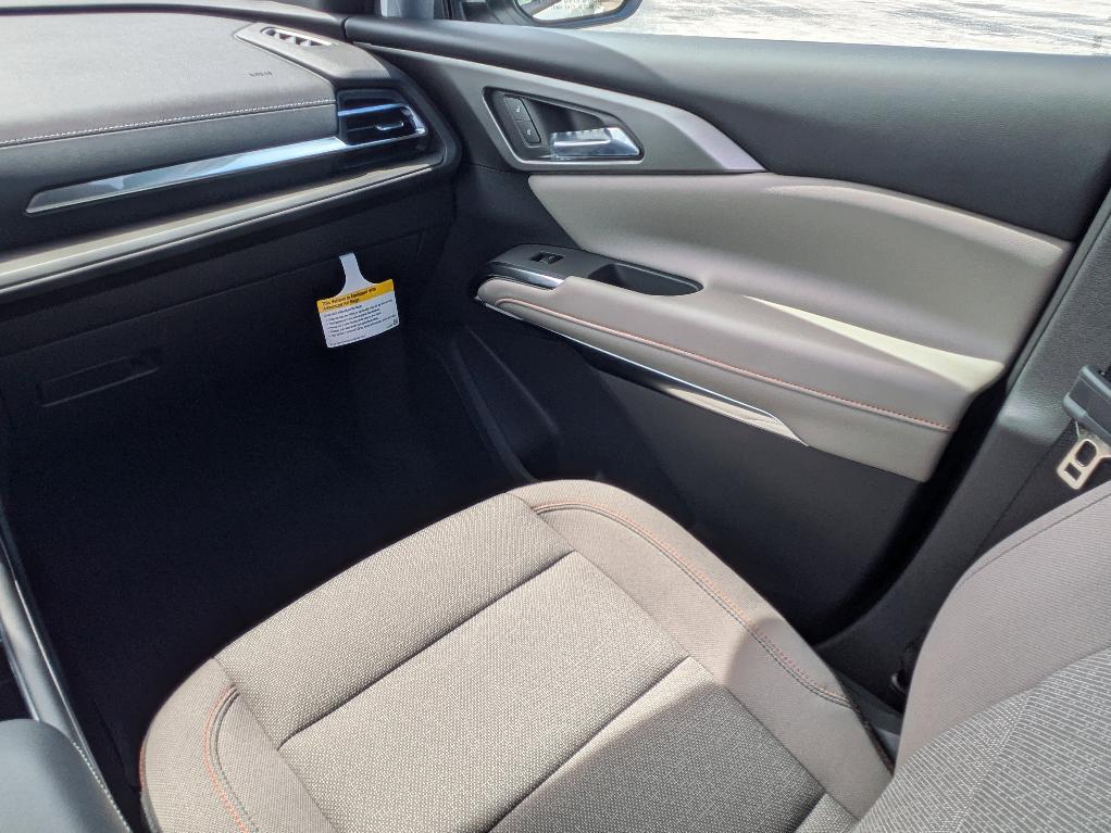 new 2026 Chevrolet Traverse car, priced at $43,644