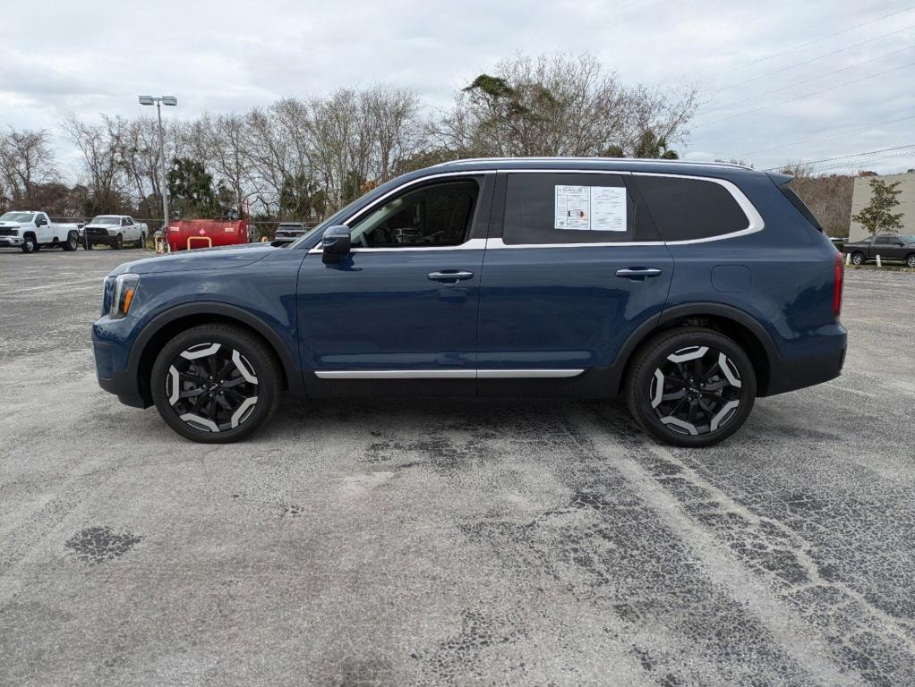 used 2023 Kia Telluride car, priced at $35,500