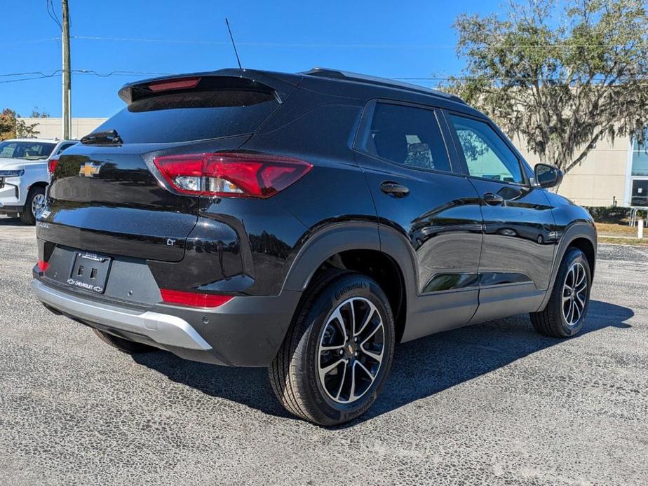 new 2025 Chevrolet TrailBlazer car, priced at $25,885