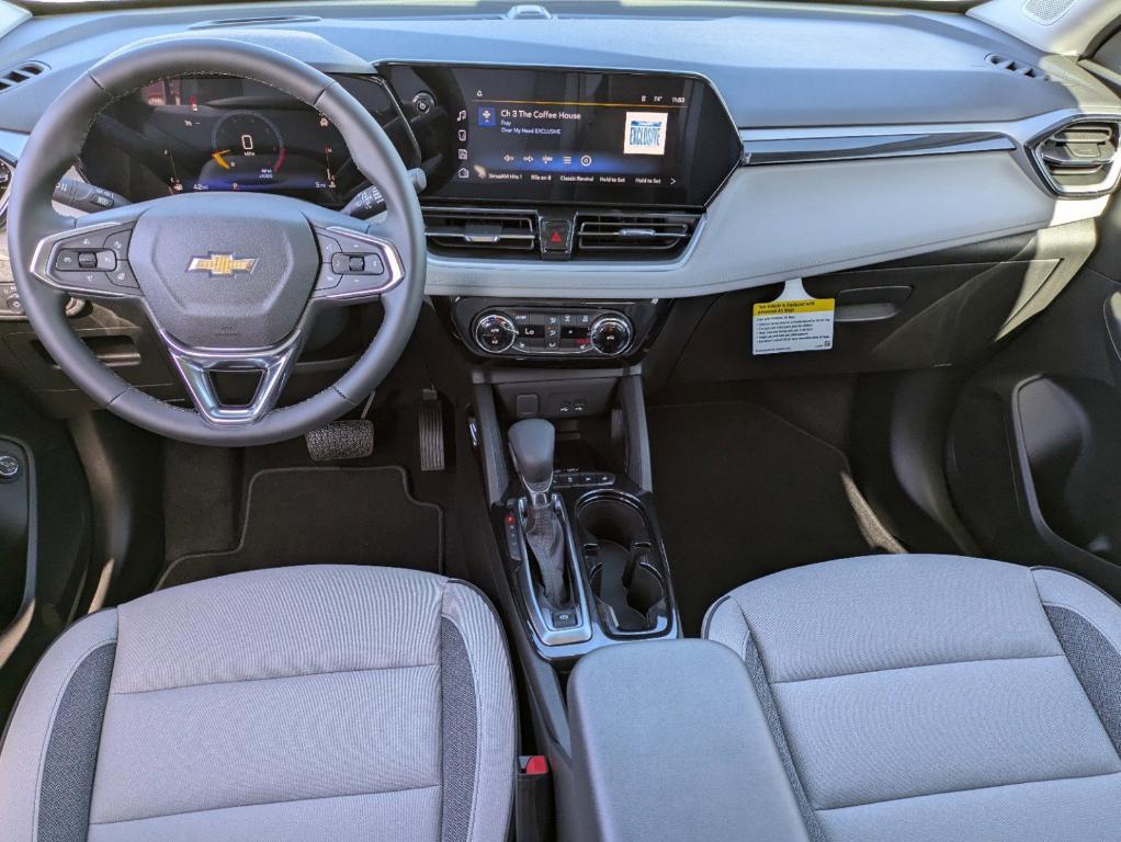 new 2025 Chevrolet TrailBlazer car, priced at $27,725