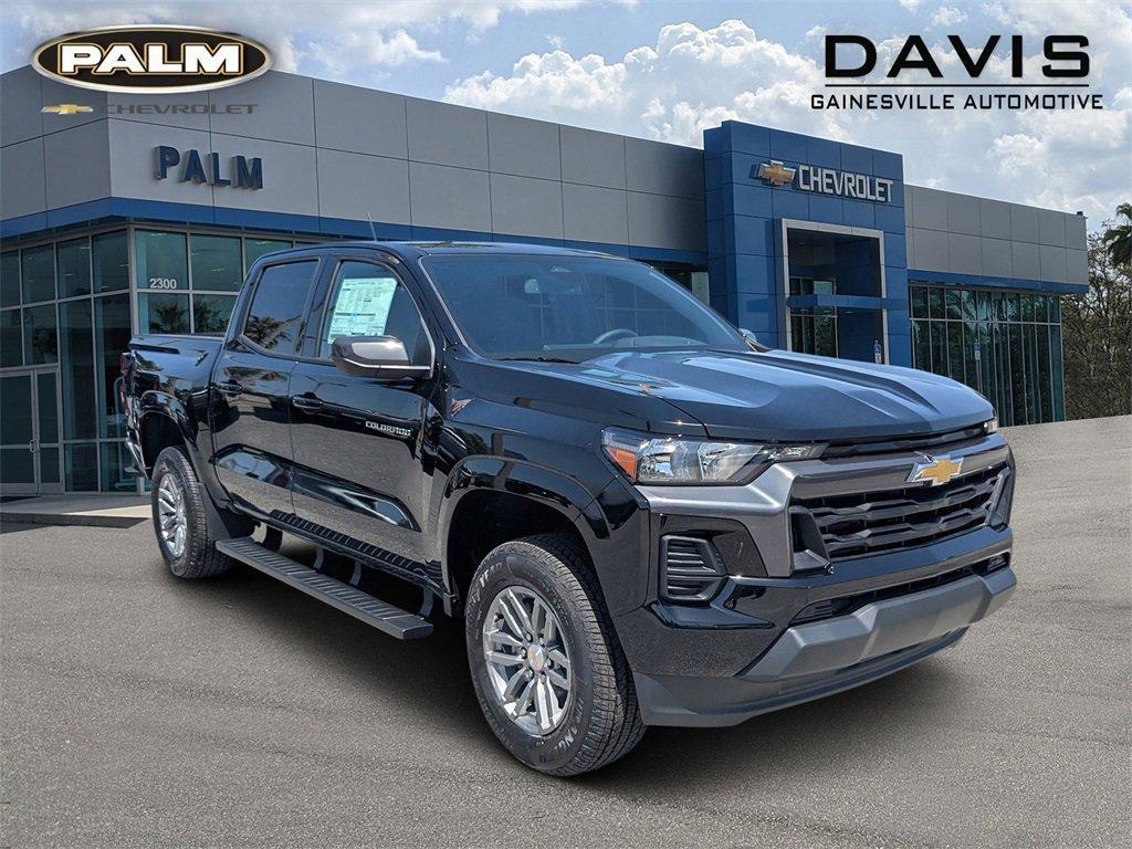new 2025 Chevrolet Colorado car, priced at $38,085