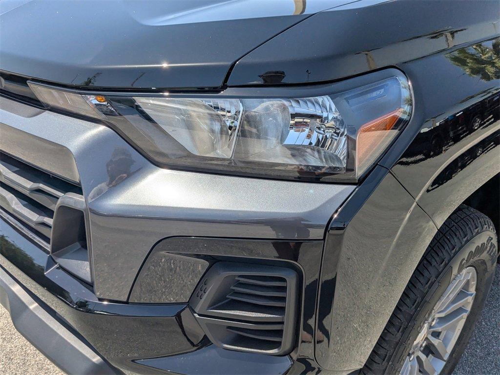 new 2025 Chevrolet Colorado car, priced at $38,085